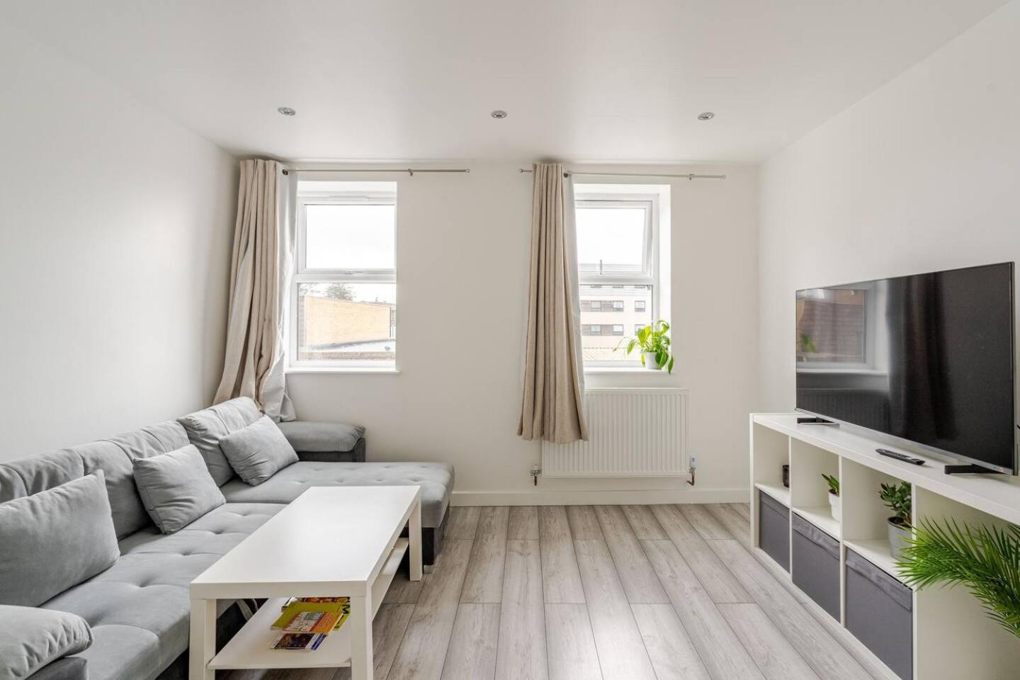 Beautiful Flat Near Central London - Entire Flat - Equipped Kitchen - Private Bathroom Exteriér fotografie
