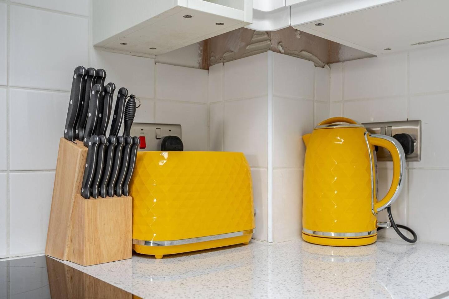 Beautiful Flat Near Central London - Entire Flat - Equipped Kitchen - Private Bathroom Exteriér fotografie